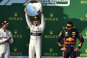 Hamilton reconoce que Bottas mereció ganar el GP de Australia