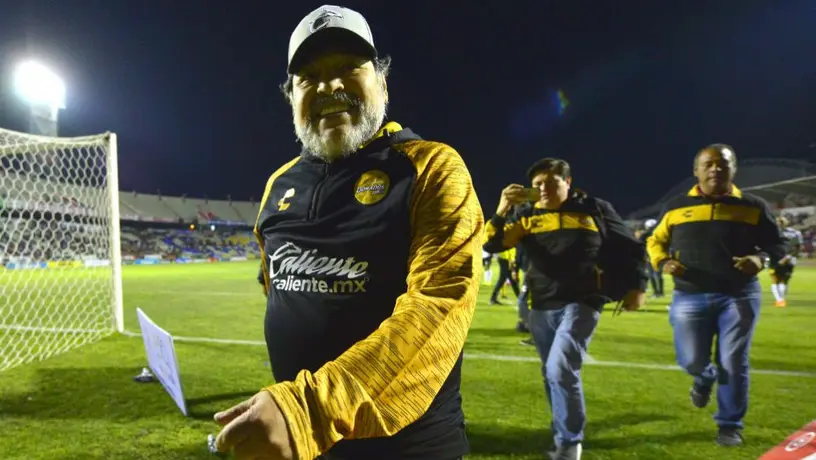 Revelan segundo trailer del documental de Diego Maradona