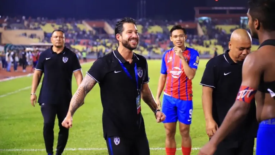 Técnico mexicano se consagra Campeón de la Superliga de Malasia