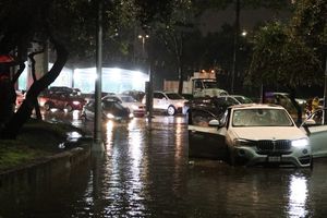 Fuertes lluvias causan inundaciones en diferentes puntos de la CDMX