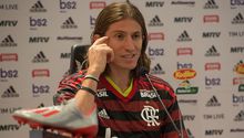 Gemidos, interrumpen presentación de Filipe Luis con Flamengo