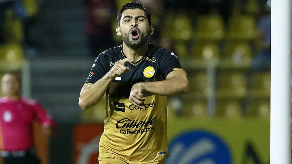 Dorados toma ventaja al derrotar a Cimarrones en Ida de Cuartos de Final