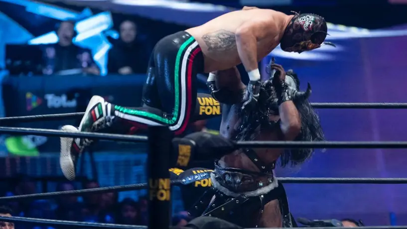 Cain Velázquez se rindió ante el apoyo de la afición mexicana