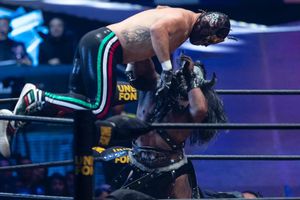 Cain Velázquez se rindió ante el apoyo de la afición mexicana