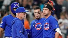 Beisbolista de Cubs quiere mantener contacto con niña que recibió pelotazo