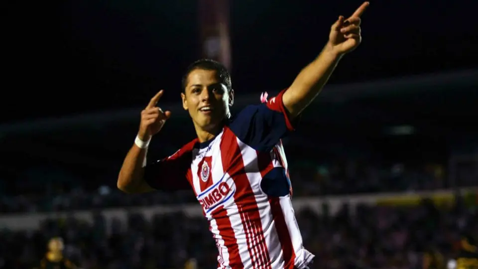 Amaury Vergara: 'No es el momento de Chicharito para volver a Chivas'