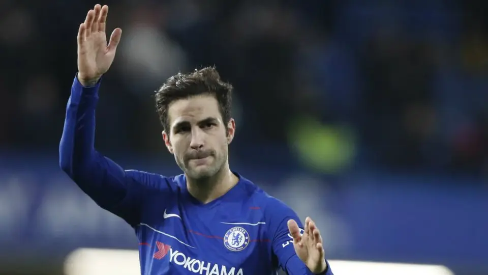 Hazard elogia a Fábregas tras su inminente salida del Chelsea