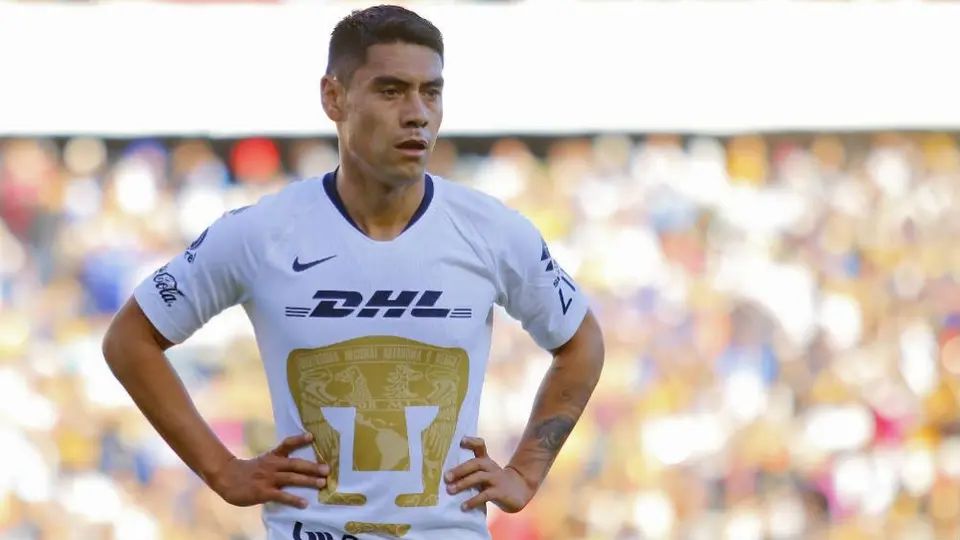 Felipe Mora se enteró por WhatsApp que ya no seguiría en Cruz Azul