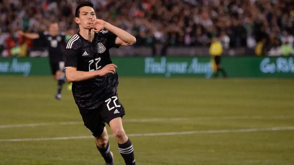 Aurelio De Laurentiis: 'Hemos seguido al Chucky Lozano desde enero'