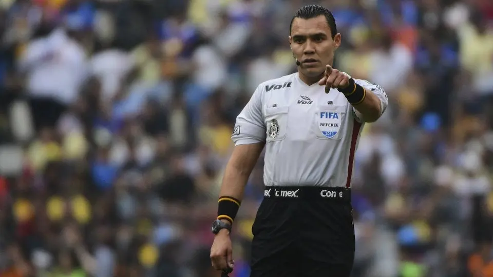 Marco Antonio Ortíz será el árbitro para el América vs Pumas