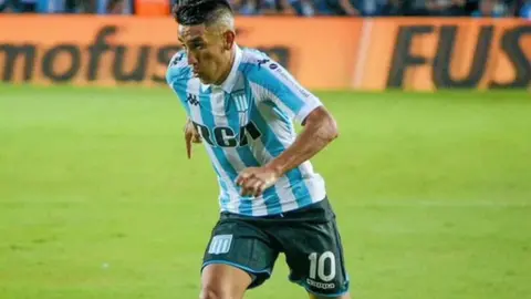 La Volpe querría a Ricardo Centurión para reforzar al Toluca