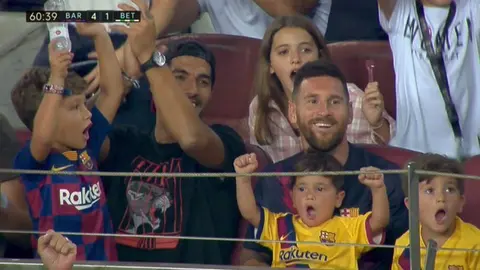 Mateo Messi, hijo de Leo, celebró gol de Betis en victoria de Barcelona
