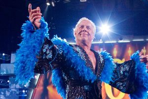 Ric Flair será operado el lunes, asegura su esposa