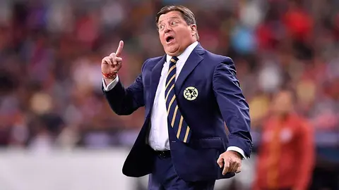 'En América no vamos a cumplir caprichos': Herrera sobre Kaku Romero