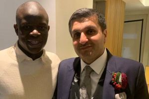 N'Golo Kanté sorprendió a fan del Chelsea al acudir a la boda de su hija