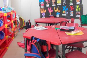 Escuelas de la CDMX permitirán que los niños usen falda