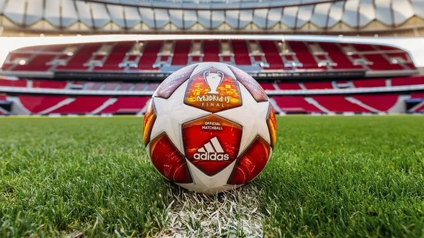 Balón de la Final de la UEFA Champions League en Madrid | TWITTER @adidas