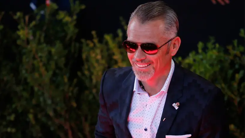 José Luis Higuera abrirá cuenta de Instagram y pidió asesoría