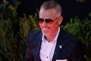 José Luis Higuera abrirá cuenta de Instagram y pidió asesoría