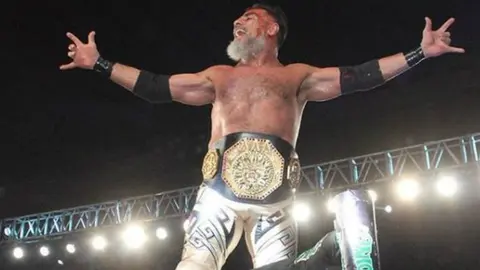 Wagner Jr vs Blue Demon Jr, el gran platillo de Triplemanía XVII