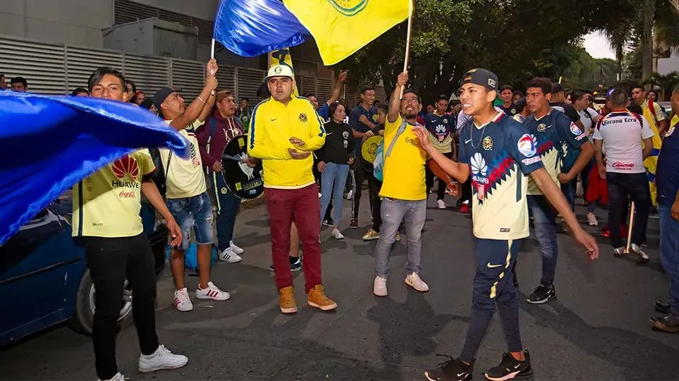 América tuvo un recibimiento de 'campeón' en Guadalajara
