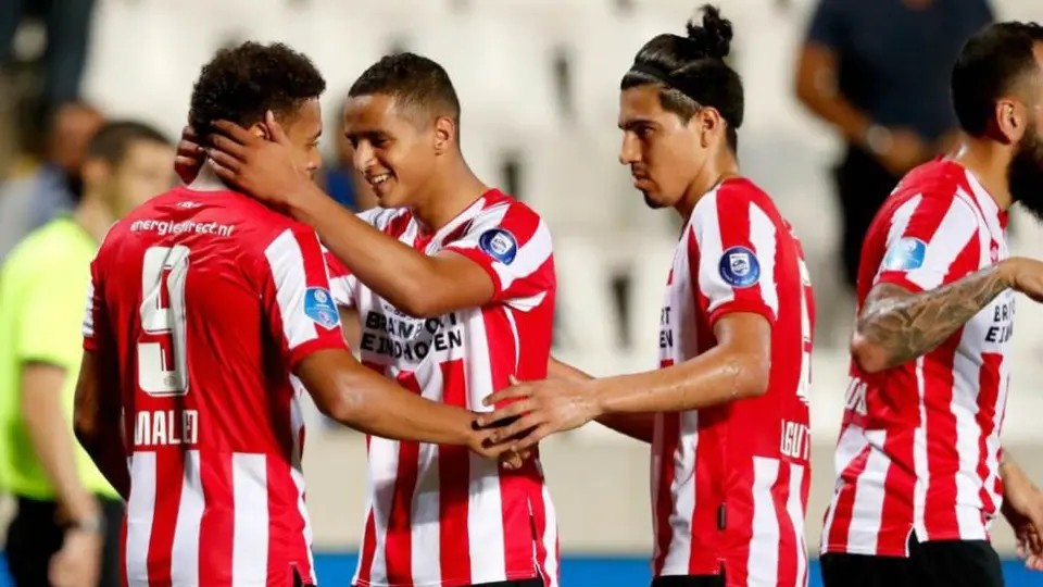 Guti y PSV aseguraron su lugar en Europa League tras golear al Apollon