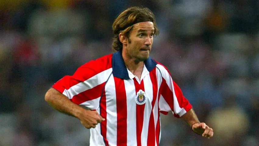 Manuel Sol, durante un juego con Chivas en el 2003 | MEXSPORT