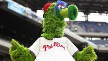 Phillies demandó a la compañía creadora de 'Phanatic'