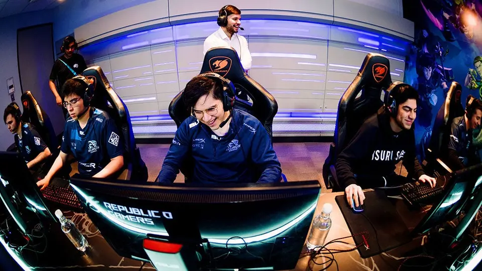 Isurus Gaming finaliza invicto primera vuelta de la Liga Latinoamérica