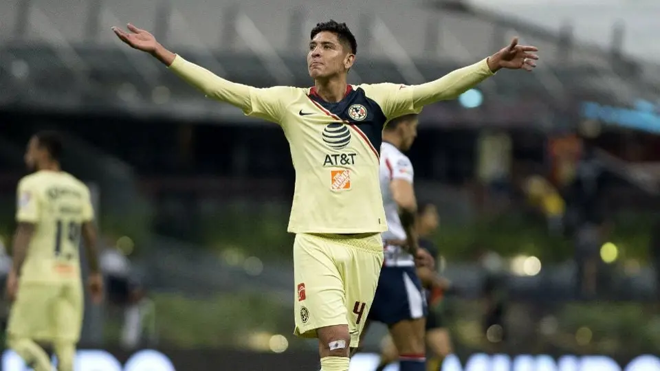Ajax estaría dispuesto a pagar 15 mde por Edson Álvarez