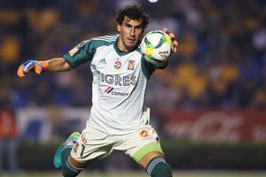 Mundo del futbol celebra el Día Internacional del Portero