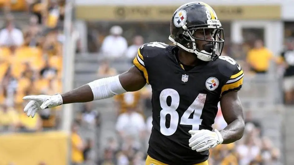 Raiders, Broncos y Cardinals, interesados en Antonio Brown