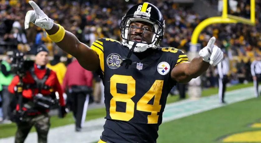 Brown y Steelers llegan a un acuerdo para hacer intercambio