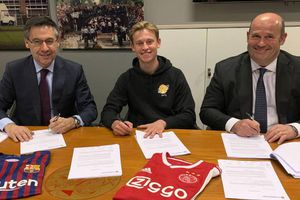 'Jugarás en el club de tus sueños', la felicitación de novia a De Jong