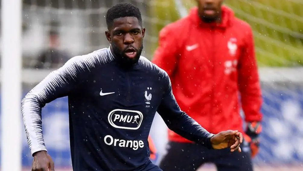Samuel Umtiti en el entrenamiento de Francia | TWITTER @equipedefrance