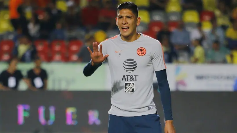 Edson Álvarez ya se despidió de su taquería favorita
