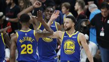 Warriors remonta desventaja de 18 puntos y vence a Trail Blazers