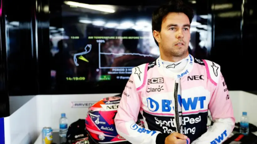 Checo Pérez, cerca de atropellar a oficiales en GP de Mónaco