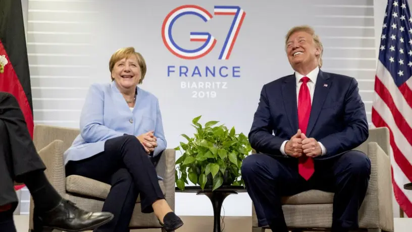 Angela Merkel ríe frente a Trump por decir 'tener sangre alemana'