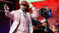 Kyler Murray celebra al ser la primera selección del Draft 2019 | AP