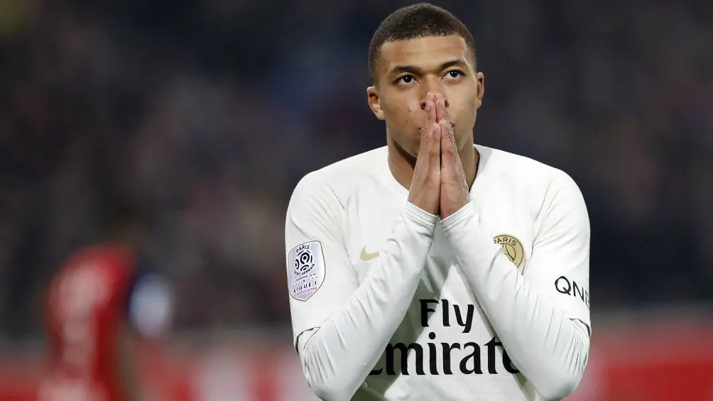 Kylian Mbappé lamenta la derrota del PSG | AP