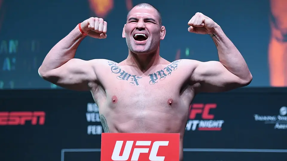 Cain Velásquez: 'Será un sueño para mí poder incursionar en la lucha libre'