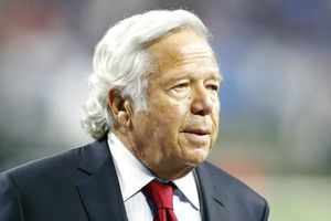 Robert Kraft se declara inocente de caso de prostitución