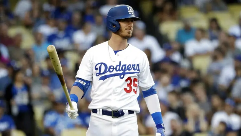 Partido de Dodgers se jugó pese a terremoto de 7.1 grados en California