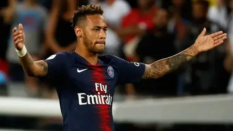 PSG pondría a la venta a Neymar en cuanto abra el mercado de enero