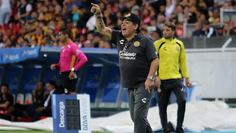 Abogado revela que Maradona tiene tres hijos en Cuba 