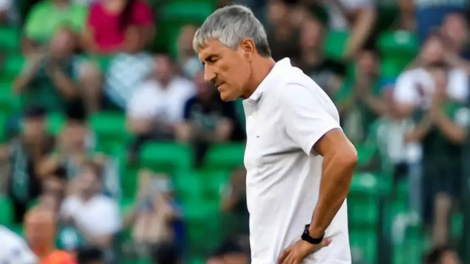 Guardado y Lainez se quedan sin técnico tras la salida de Setién