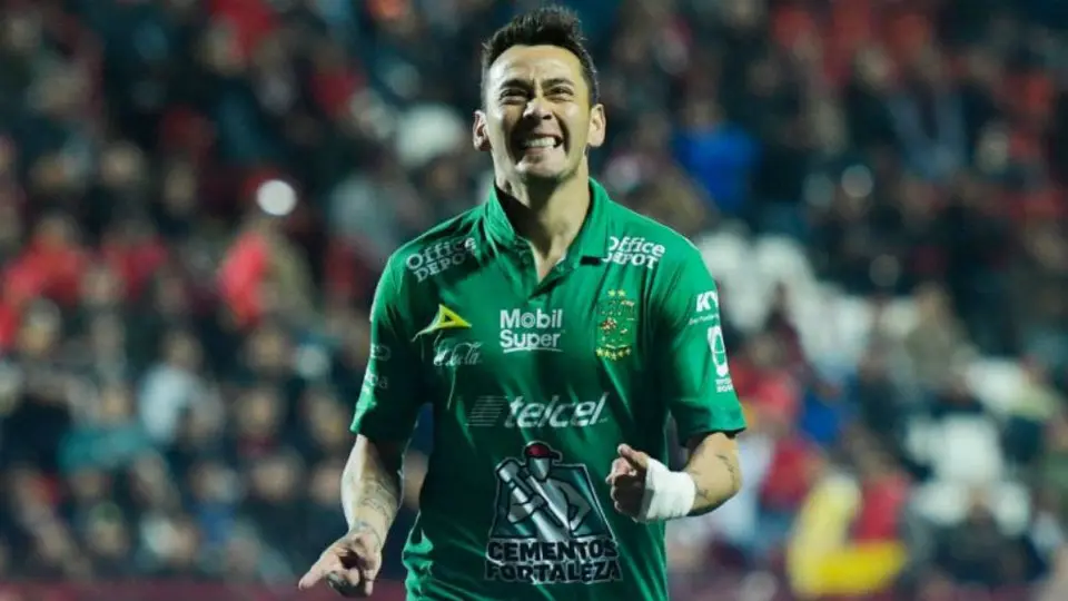'Esperemos que el futbol nos pueda dar algo lindo más adelante': Sambueza