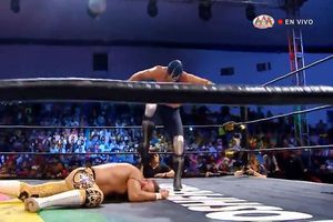 Blue Demon Jr. cobró venganza de Dr. Wagner Jr. en San Luis Potosí