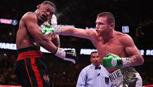 Tuiteros se quejan de repetición de round en tv abierta de Canelo vs Jacobs